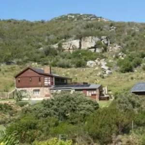 Makapa Lodge Front View