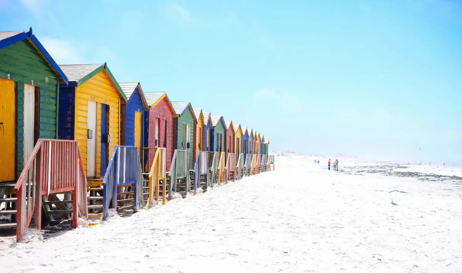 Muizenberg Colourful Huts near Dalebrook