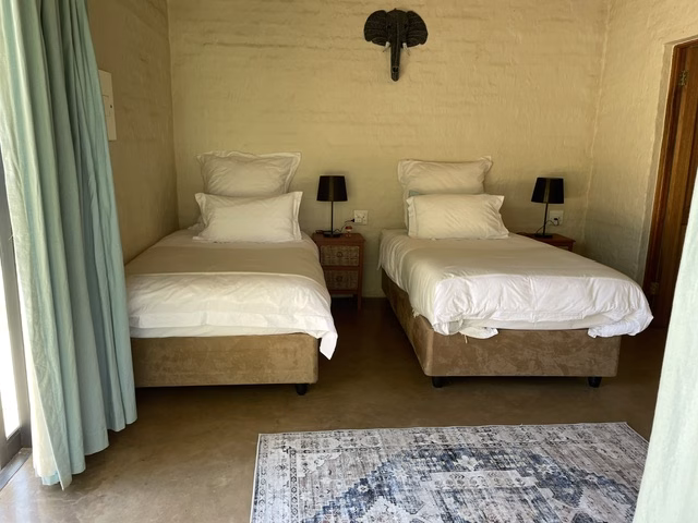 31 Bushwillow - Entire home in Beestekraal, North West